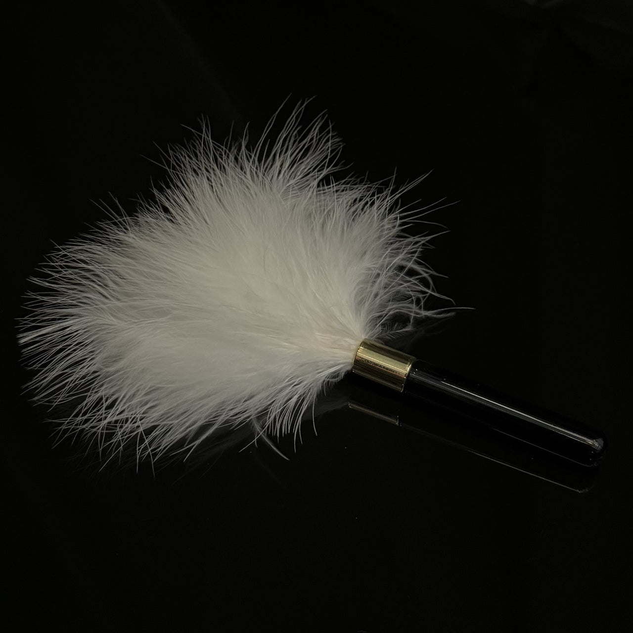 Seductive Marabou Feather Tickler Sensual Stimulation & Elegant Handheld Design for Intimate Play