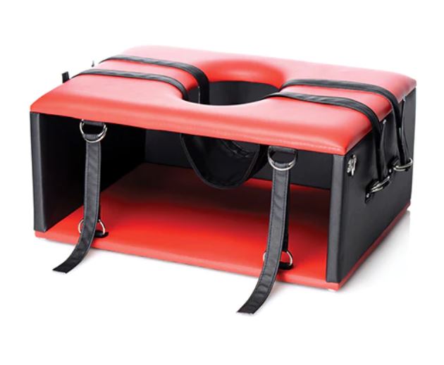 The Smotherbox Queening Chair