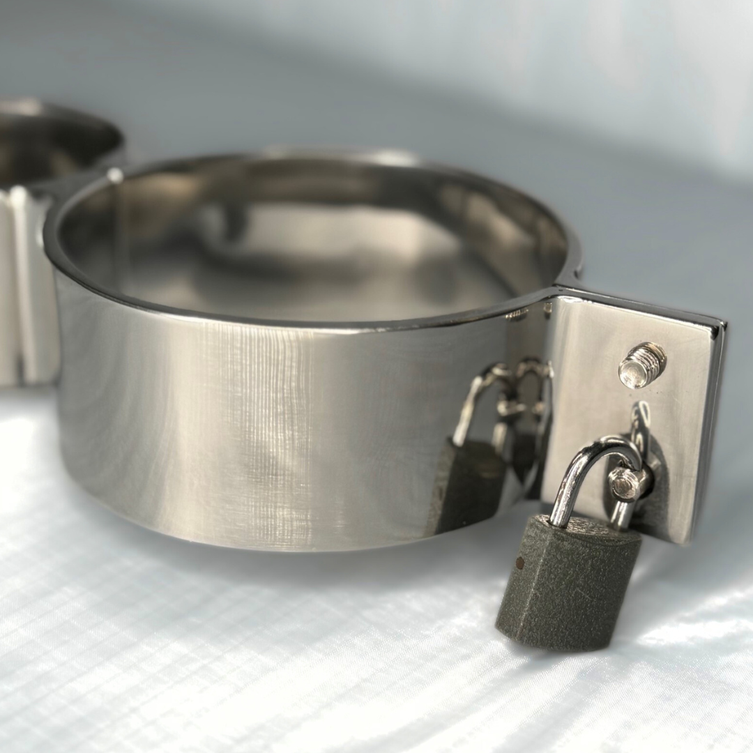 Roomsacred Solid Stainless Steel Luxury Wrist and Ankle Restraints Yok