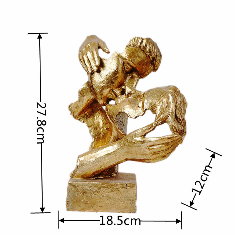 Gold Lovers Sculpture
