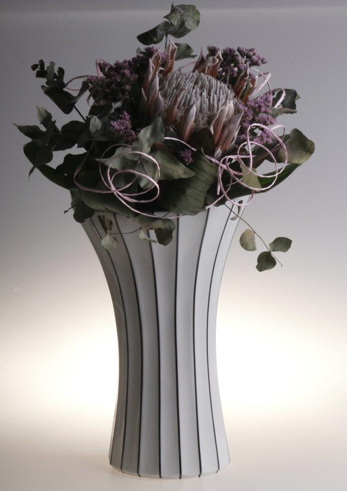 boudoir vase decor